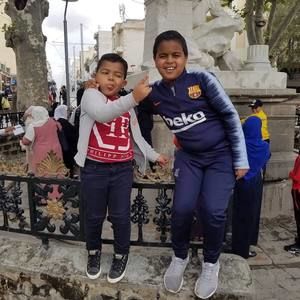 Meet your Posher, خالد